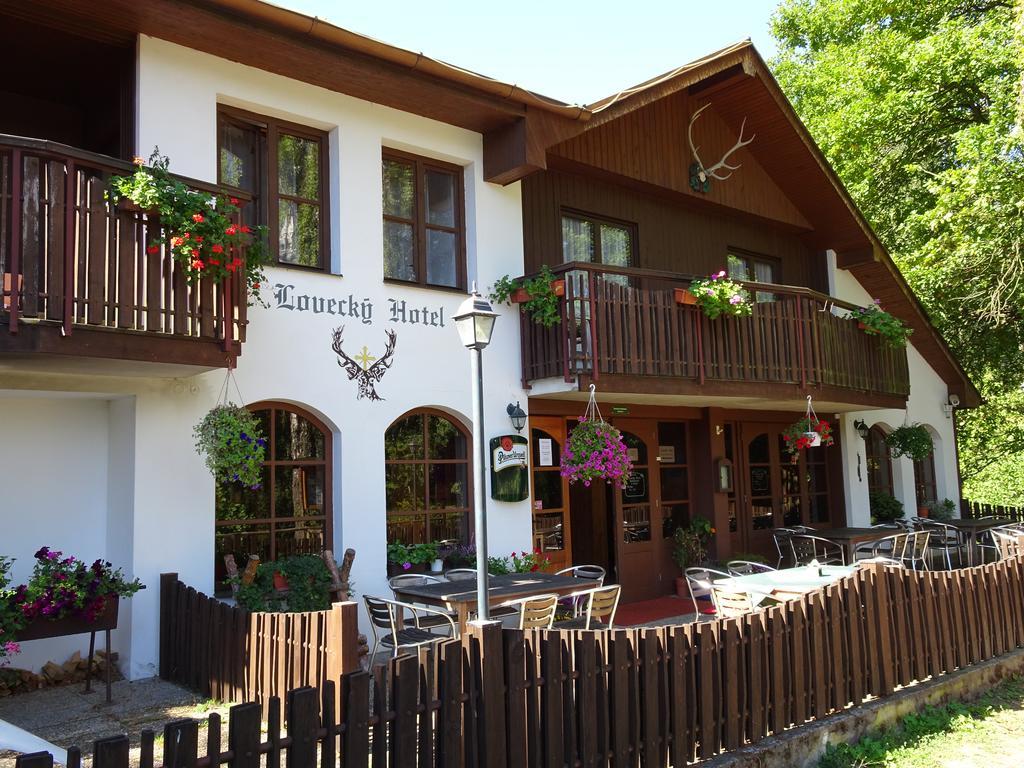 Lovecký hotel Jívák Loučeň Exterior foto